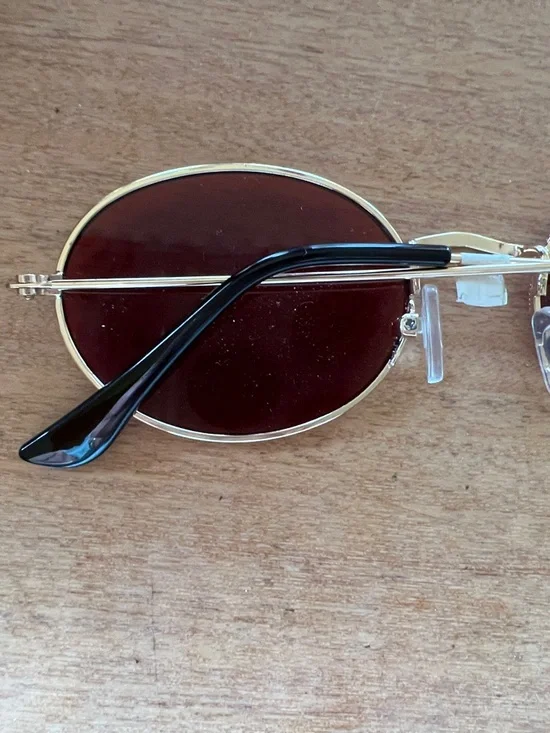 Round Gold Frame Sunglasses with Burgundy Lenses - Picture 3 of 3